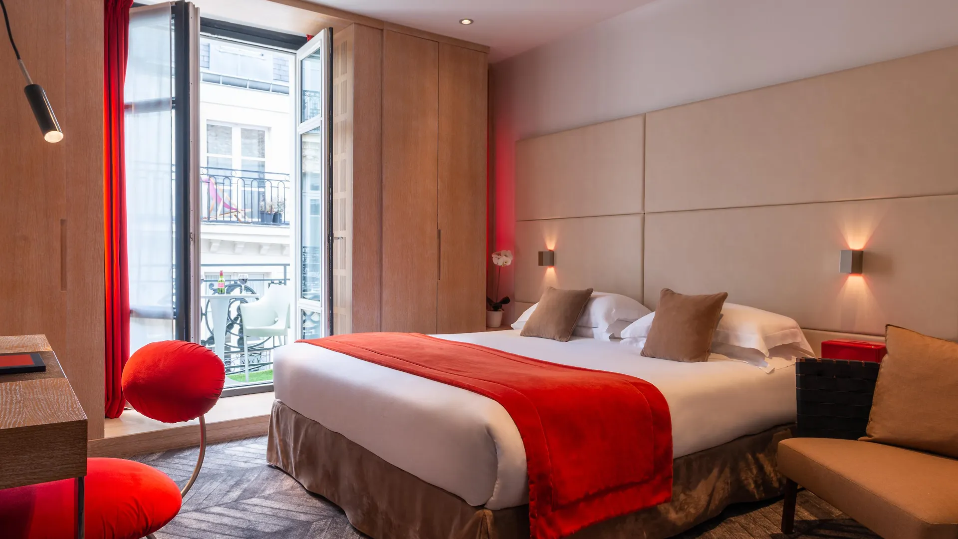 Golden Tulip Opera De Noailles 4* Paris