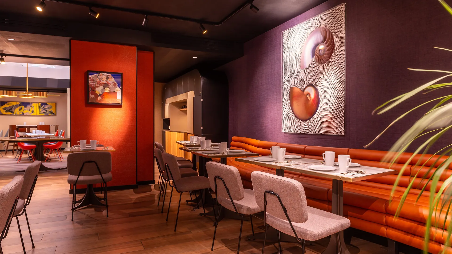 Hotel Golden Tulip Opera De Noailles 4*